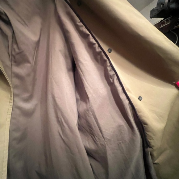 Veronica Beard Conneley Dickey Trench Coat in Moss - Picture 6 of 7